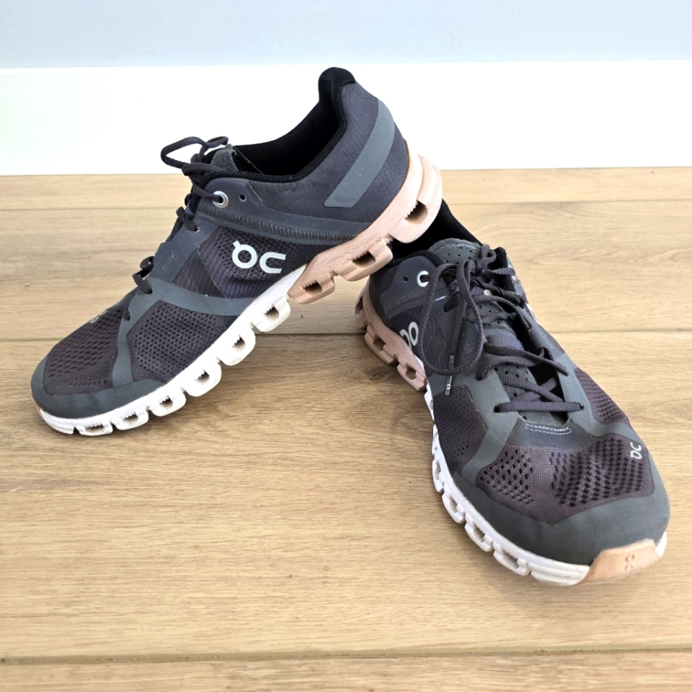 On Cloudflow Rock Rose Women's Shoes Size 8 W Athletic Running Comfort Sneakers